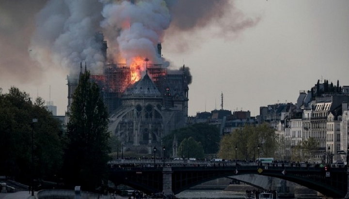 Fire in Notre Dame de Paris