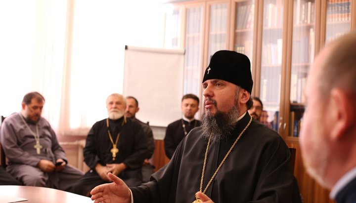 Epiphany Dumenko at a meeting with the