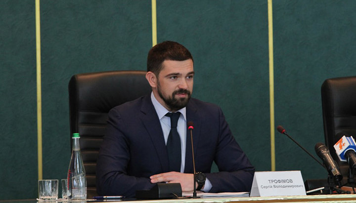 Sergey Trofimov, the First Deputy Head of the Presidential Office, is demanded to be dismissed for his