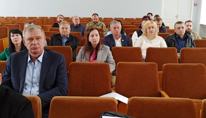 Lutsk Council bans UOC in the region and calls to