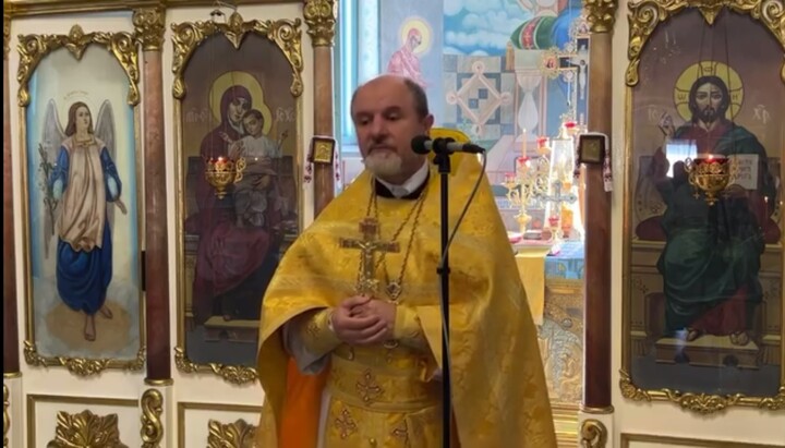 Archpriest Vasyl Balan, rector of the UOC church in the village of Murovani Kurylivtsi. Photo: a video screenshot of the
