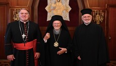 Pilgrims Visit Pope Francis' Tomb, Meet Patr. Bartholomew at Phanar