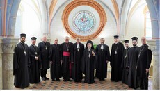 Bartholomew Meets with Latvia's First Gay President, Holds 'Prayer Service' with Lutherans and Catholics 